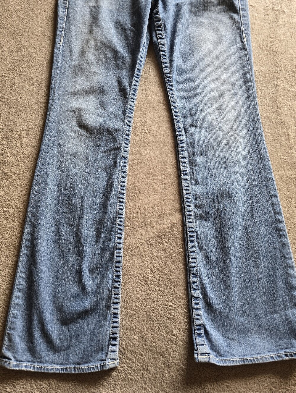 True Religion Hi-Rise Boot Jeans Size 30 - Picture 7 of 13